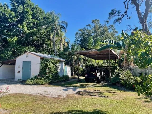 550 46TH STREET Sarasota, FL 34234