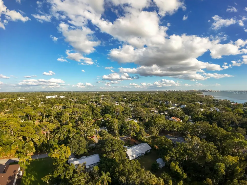 550 46TH STREET Sarasota, FL 34234