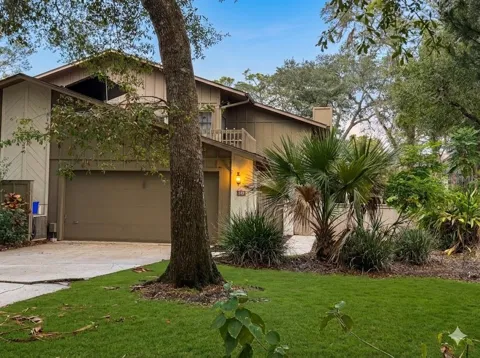 39 CHEROKEE TRAIL