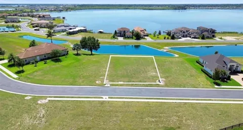 808 WATERFERN TRAIL DRIVE