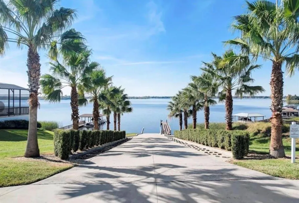 808 WATERFERN TRAIL DRIVE Auburndale, FL 33823