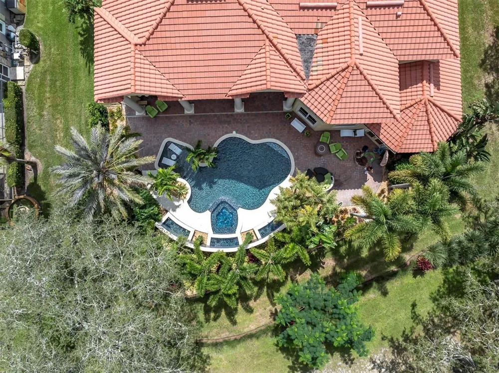 2861 ROEHAMPTON CLOSE Tarpon Springs, FL 34688
