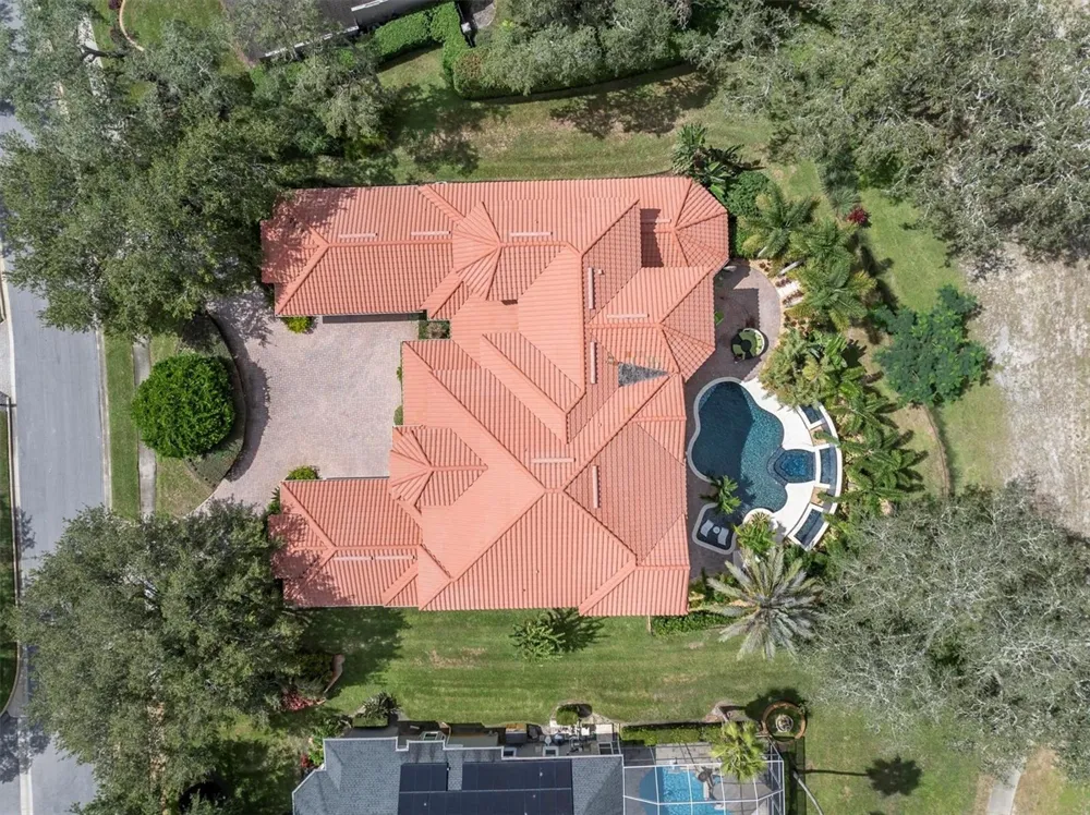 2861 ROEHAMPTON CLOSE Tarpon Springs, FL 34688