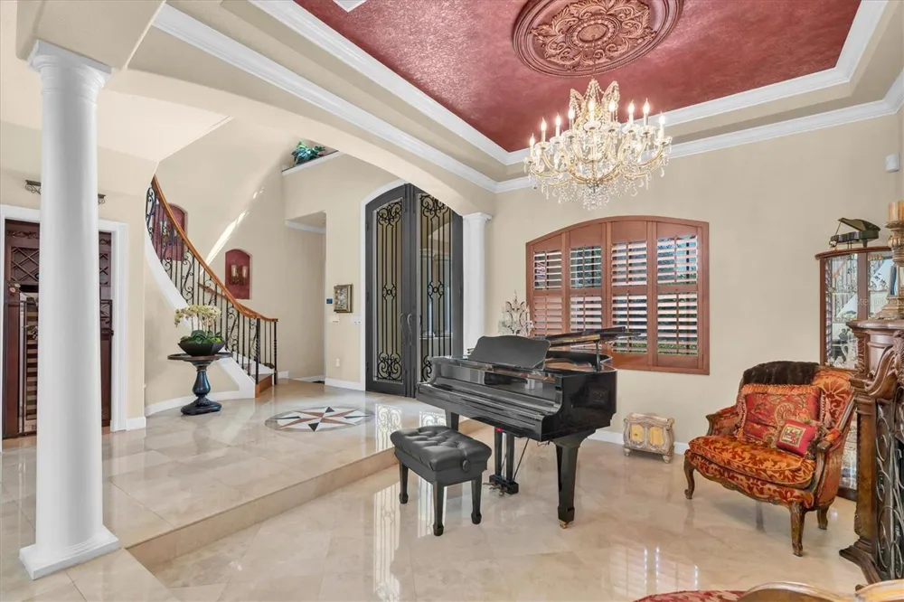 2861 ROEHAMPTON CLOSE Tarpon Springs, FL 34688