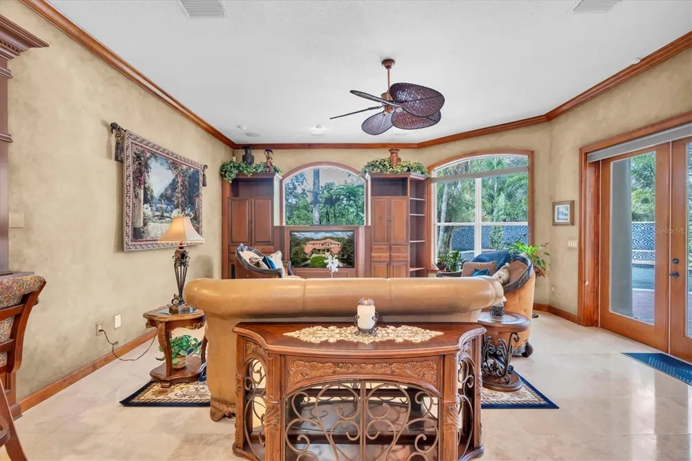 2861 ROEHAMPTON CLOSE Tarpon Springs, FL 34688