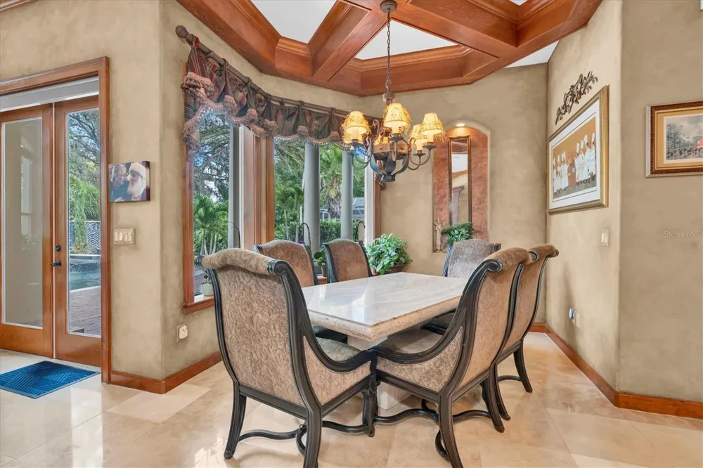 2861 ROEHAMPTON CLOSE Tarpon Springs, FL 34688