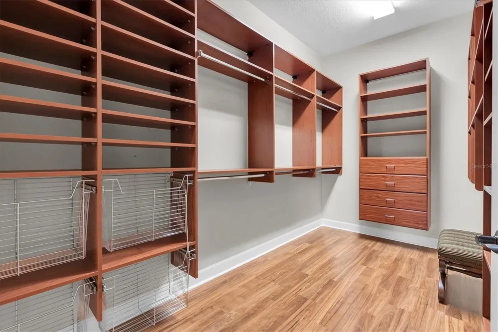 2861 ROEHAMPTON CLOSE Tarpon Springs, FL 34688