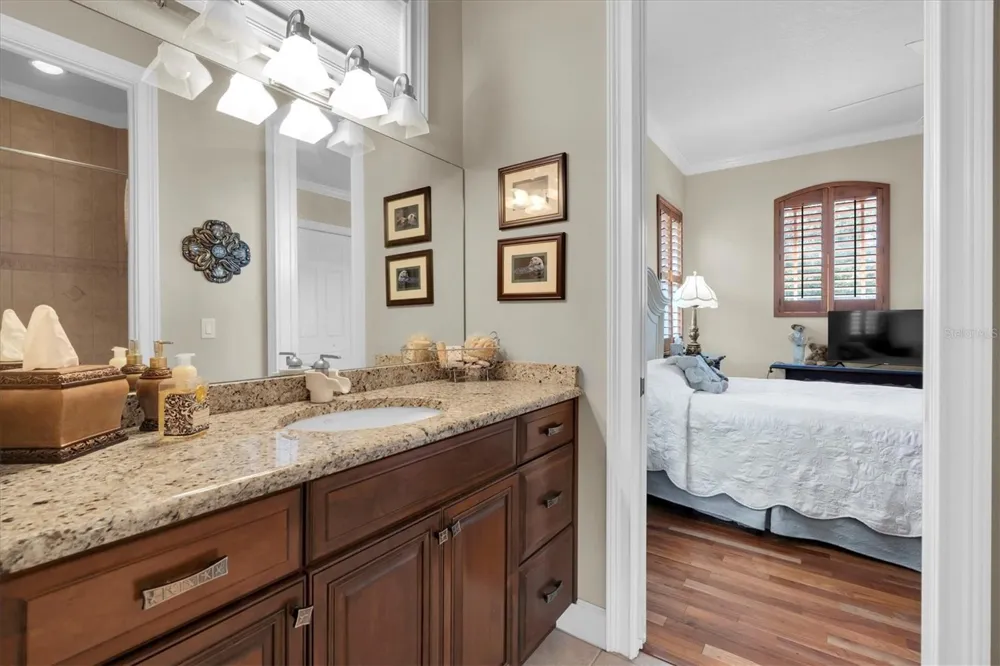 2861 ROEHAMPTON CLOSE Tarpon Springs, FL 34688