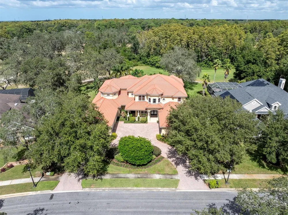 2861 ROEHAMPTON CLOSE Tarpon Springs, FL 34688