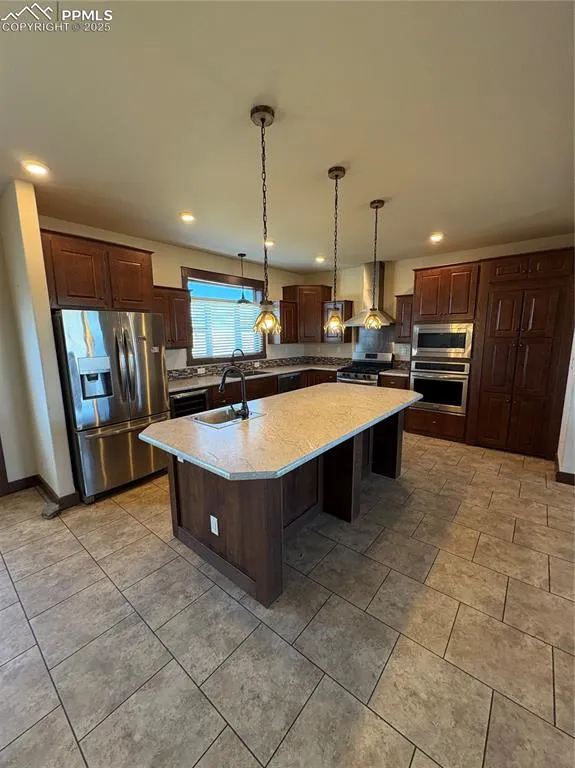 1925 Doe Valley Road Guffey, CO 80820