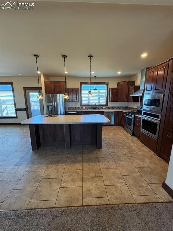 1925 Doe Valley Road Guffey, CO 80820