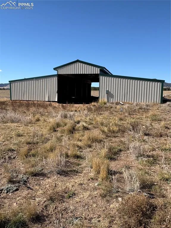 1925 Doe Valley Road Guffey, CO 80820