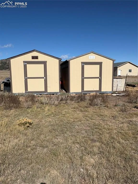 1925 Doe Valley Road Guffey, CO 80820
