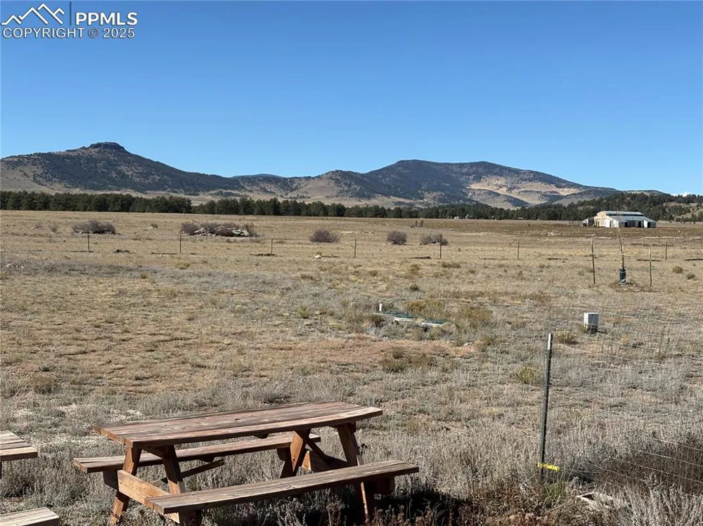 1925 Doe Valley Road Guffey, CO 80820