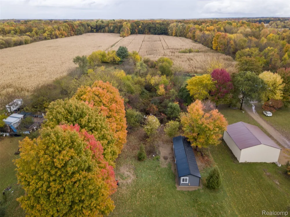 66301 County Road 681 Hartford City, MI 49057