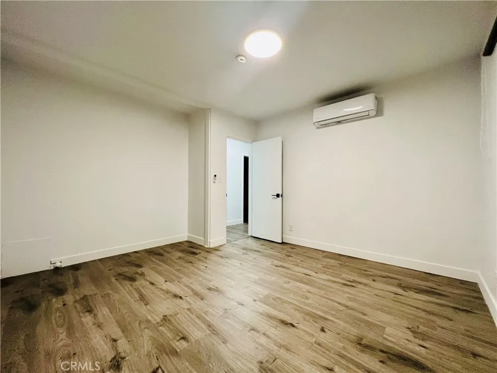 1449 S Point View Street Los Angeles, CA 90035