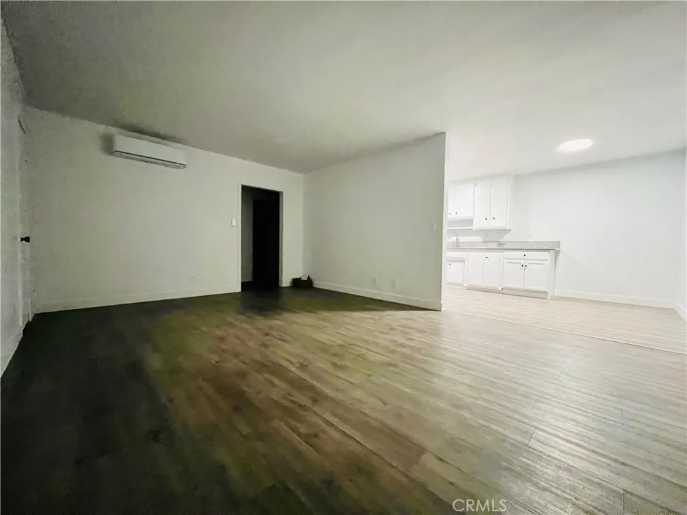 1449 S Point View Street Los Angeles, CA 90035