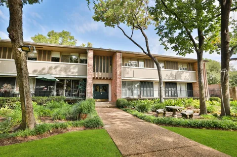 666 S Ripple Creek Drive #666