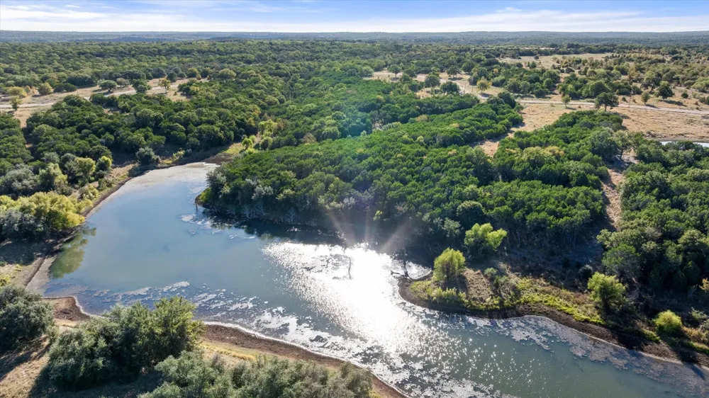 190 New Hope Lane Palo Pinto, TX 76484