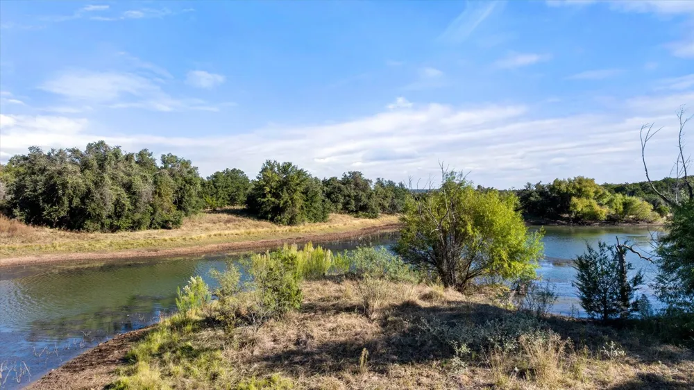 190 New Hope Lane Palo Pinto, TX 76484