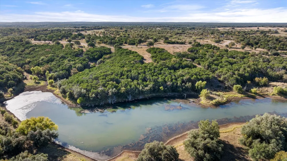 190 New Hope Lane Palo Pinto, TX 76484