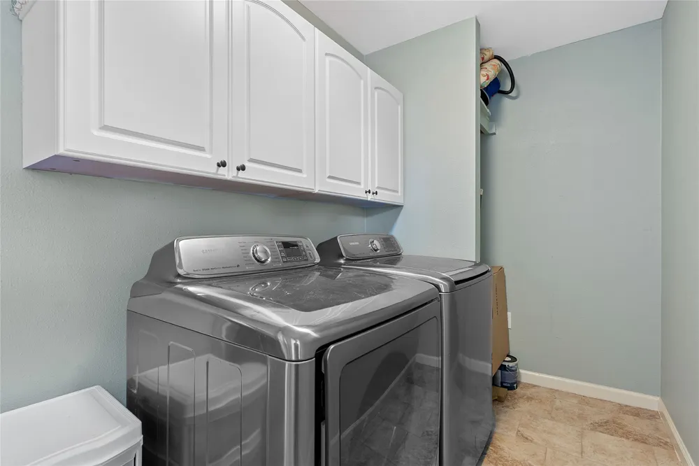 287 Venture Boulevard Point Venture, TX 78645