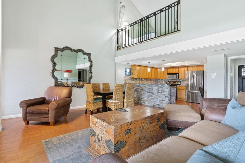 287 Venture Boulevard Point Venture, TX 78645