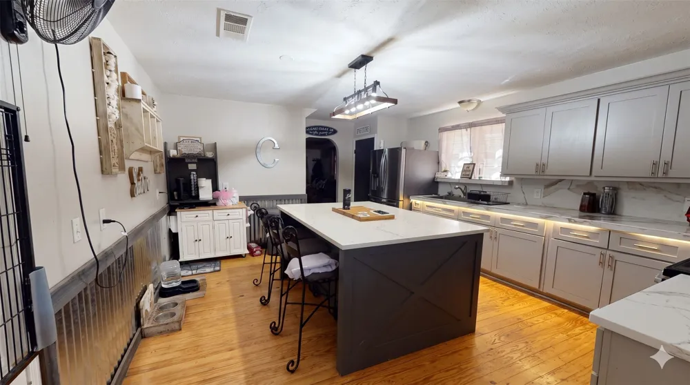 32894 County Road 2142 Kemp, TX 75143