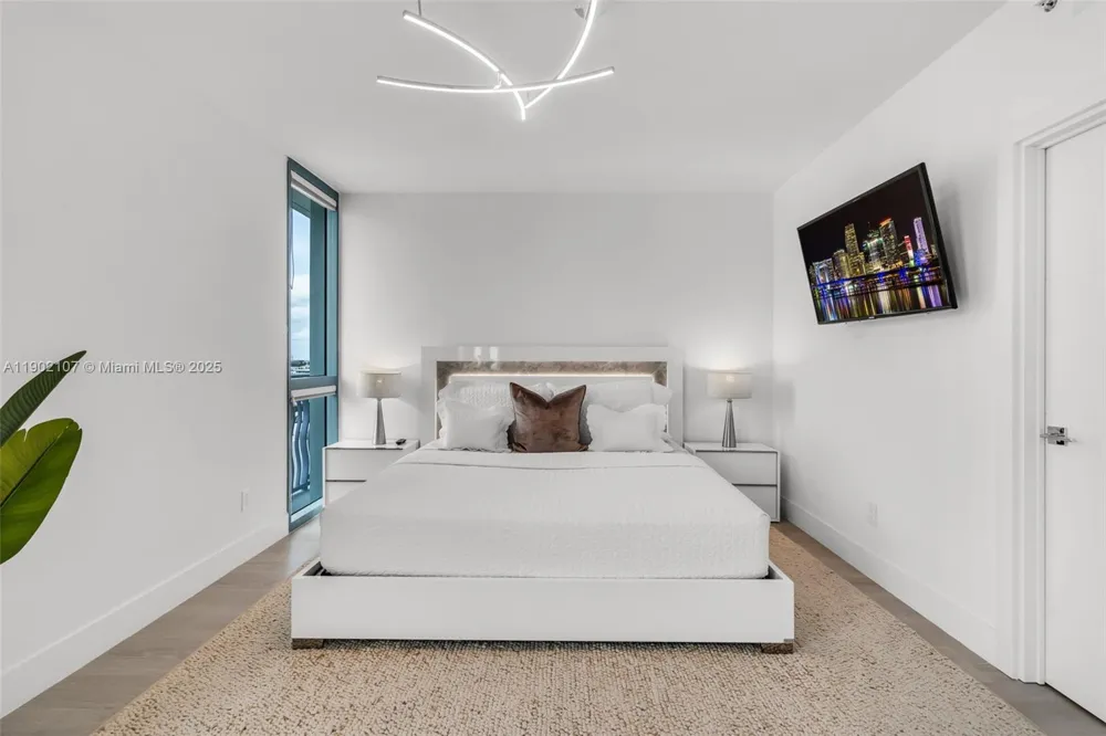 1500 Ocean Dr #1109 Miami Beach, FL 33139