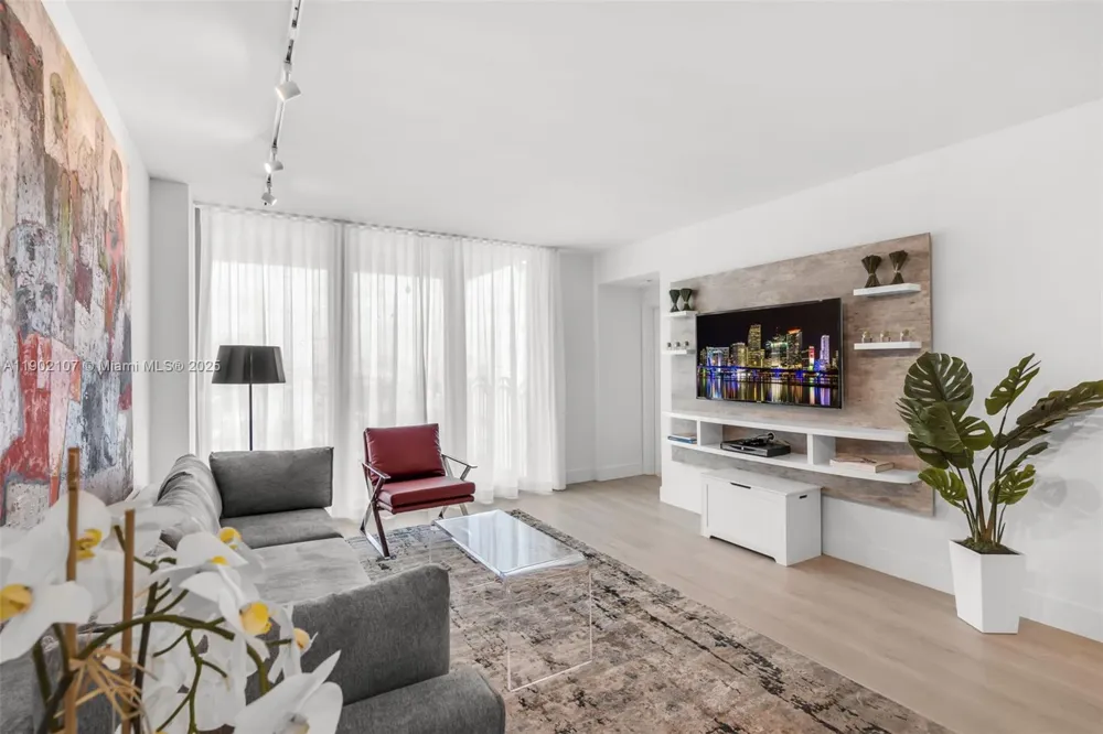 1500 Ocean Dr #1109 Miami Beach, FL 33139