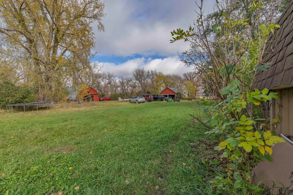 2883 105th Avenue Mahnomen, MN 56557