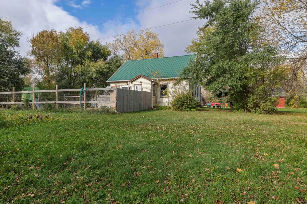 2883 105th Avenue Mahnomen, MN 56557