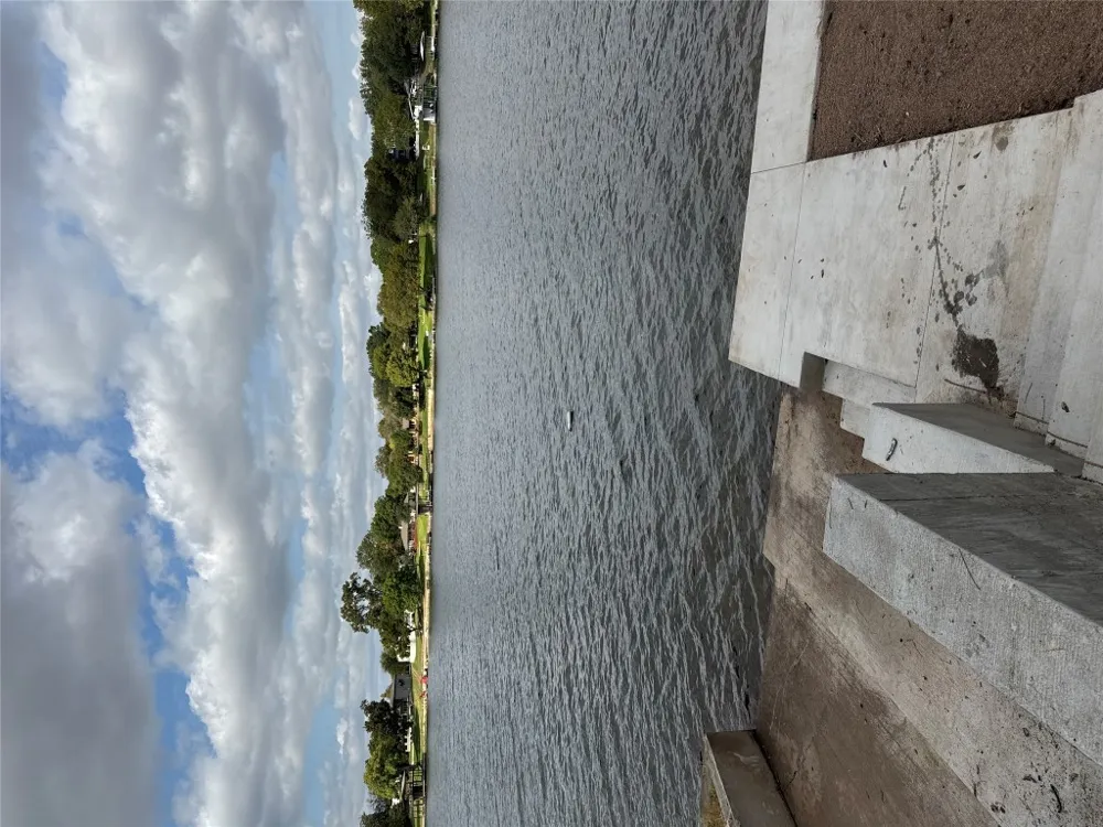 638 W FM 2147 Marble Falls, TX 78654