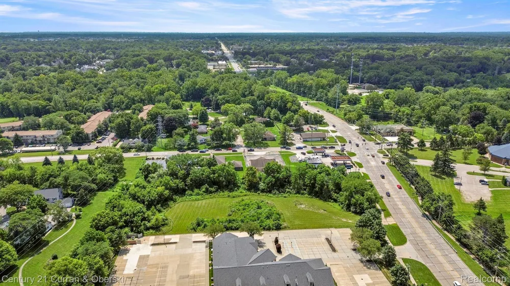 38500 GARFIELD ROAD Clinton Charter Township, MI 48038