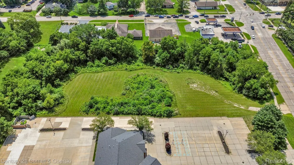 38500 GARFIELD ROAD Clinton Charter Township, MI 48038