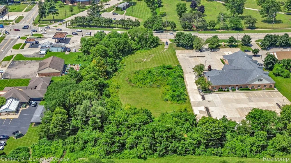 38500 GARFIELD ROAD Clinton Charter Township, MI 48038