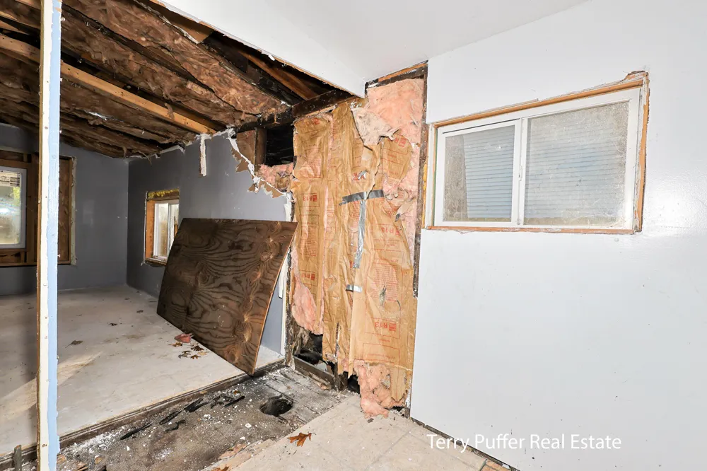 2521 Sanford Street Muskegon Heights City, MI 49444