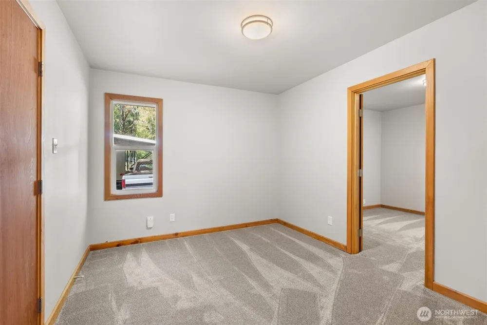 259 10 Tooley Rd Toledo, WA 98591