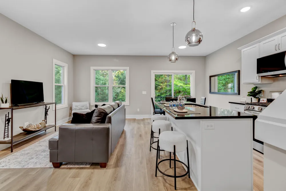 7236 Atwater Drive Norton Shores City, MI 49456