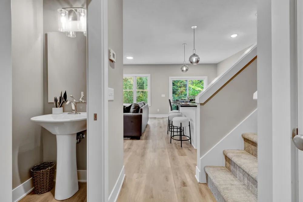 7236 Atwater Drive Norton Shores City, MI 49456
