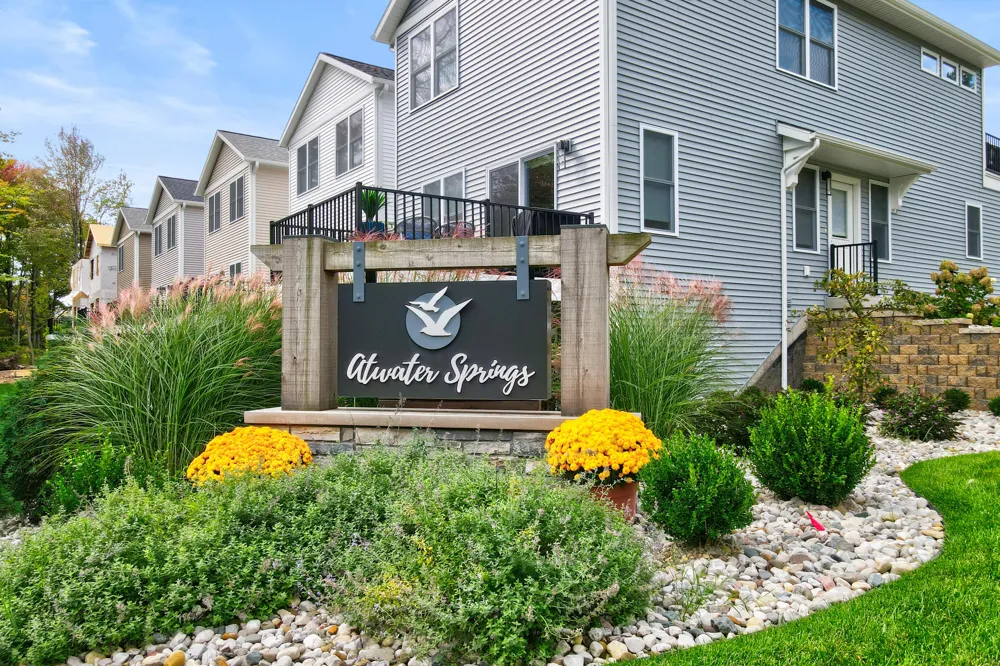 7236 Atwater Drive Norton Shores City, MI 49456