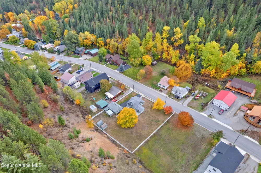 332 Main Street Wardner, ID 83837