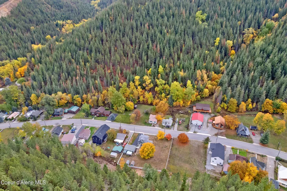 332 Main Street Wardner, ID 83837