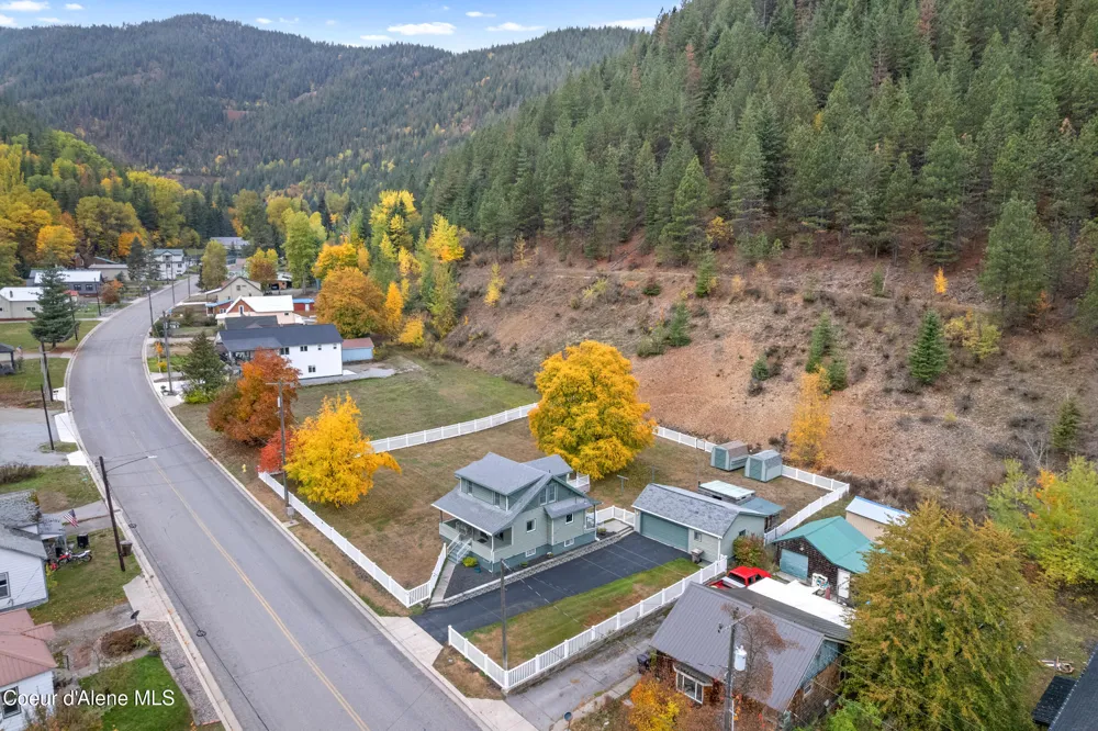 332 Main Street Wardner, ID 83837