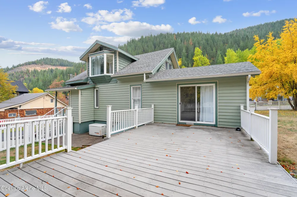 332 Main Street Wardner, ID 83837
