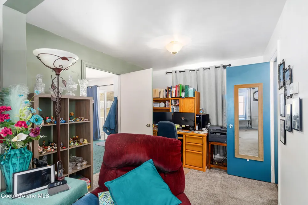 332 Main Street Wardner, ID 83837