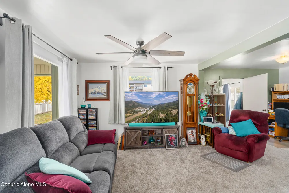 332 Main Street Wardner, ID 83837