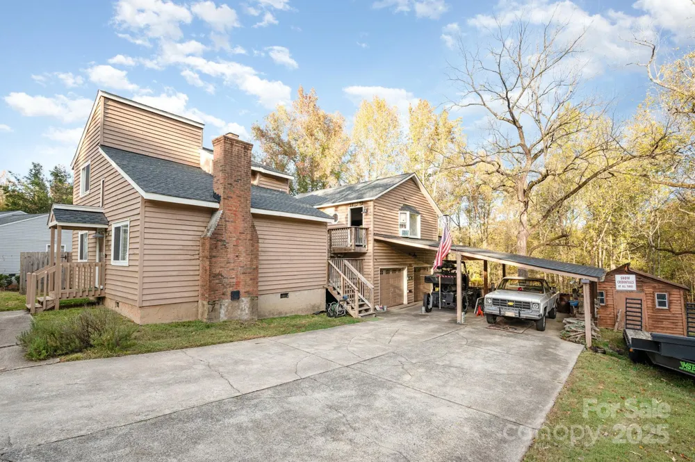 6013 Tall Tree Lane Harrisburg, NC 28075