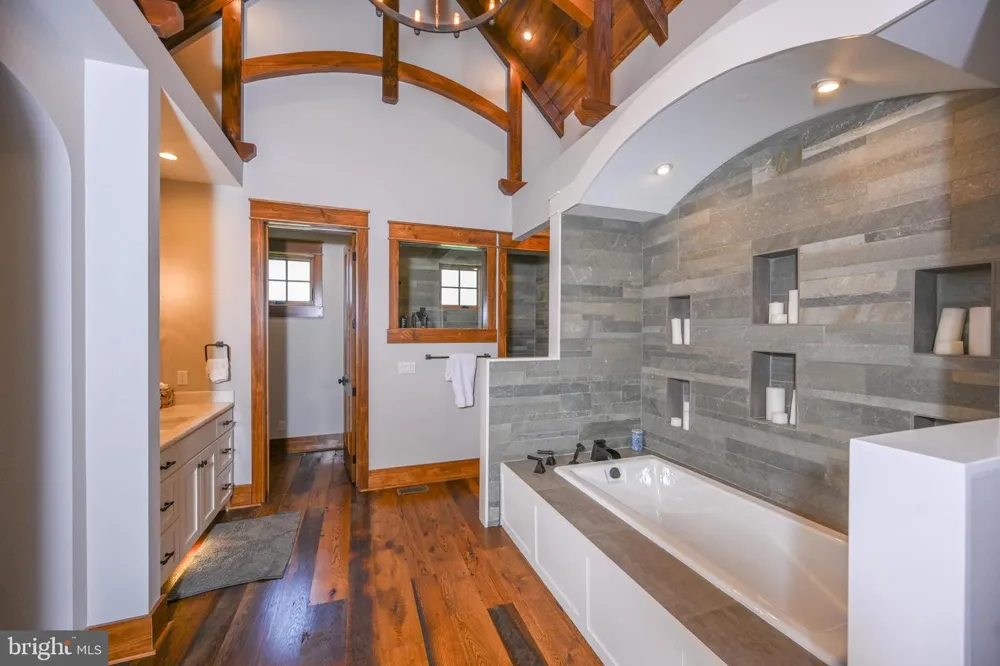 47 HOLY CROSS Oakland, MD 21550
