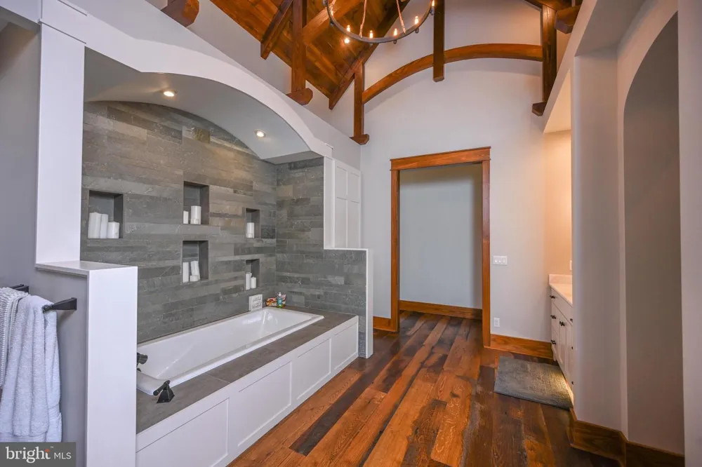 47 HOLY CROSS Oakland, MD 21550